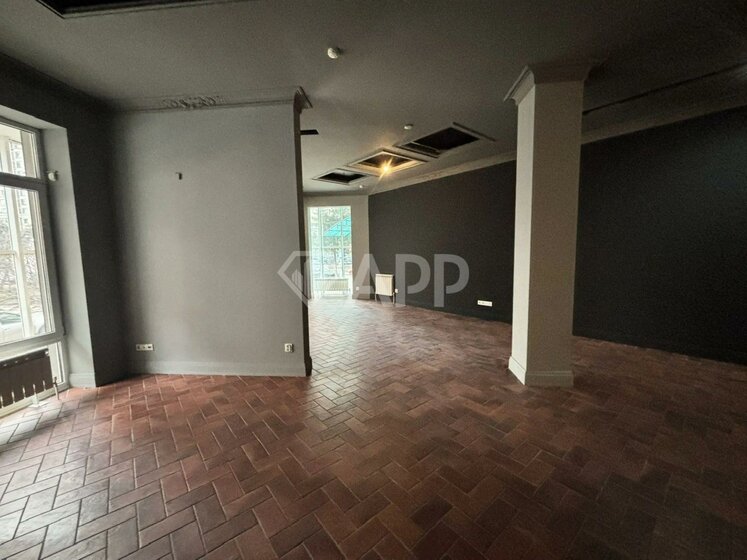 30,4 м², офис 45 600 ₽ в месяц - изображение 12