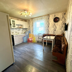 часть дома + 6,5 сотки, участок - изображение 2