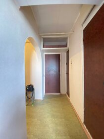 Купить трехкомнатную квартиру в монолитном доме у метро Мещерская в Москве и МО - изображение 43