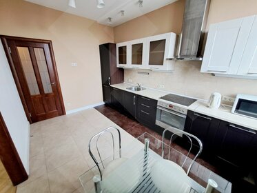 140 м², 4-комнатная квартира 315 000 ₽ в месяц - изображение 45