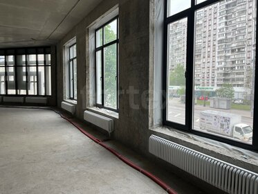 Купить трехкомнатную квартиру в многоэтажном доме у метро Медведково (оранжевая ветка) в Москве и МО - изображение 37