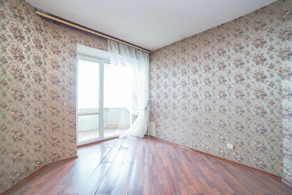 Купить квартиру с балконом и без отделки или требует ремонта в Городском округе Казань - изображение 5