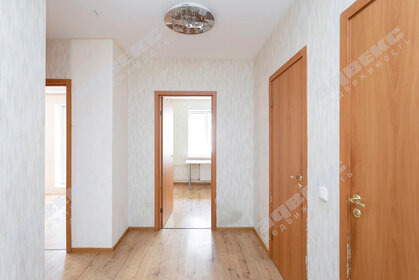 Купить двухкомнатную квартиру в кирпично-монолитном доме в районе Московский в Санкт-Петербурге и ЛО - изображение 25