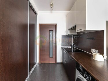 Купить квартиру с большой кухней в Стерлитамакском районе - изображение 19