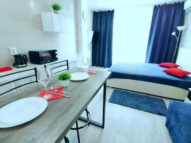 30 м², квартира-студия 2 000 ₽ в сутки - изображение 38