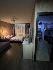 36 м², 1-комнатная квартира 2 400 ₽ в сутки - изображение 16