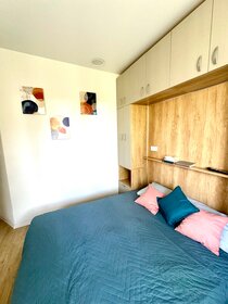 21 м², квартира-студия 2 300 ₽ в сутки - изображение 36