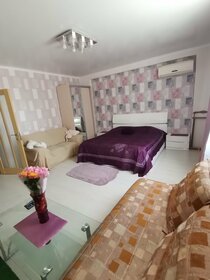 60 м², 2-комнатная квартира 2 500 ₽ в сутки - изображение 66