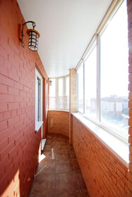 Купить квартиру с балконом и с отделкой в Ленинградской области - изображение 5