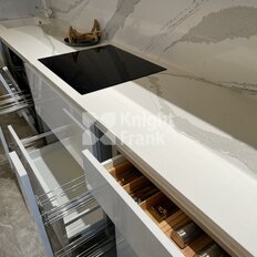 Квартира 140 м², 4-комнатная - изображение 1