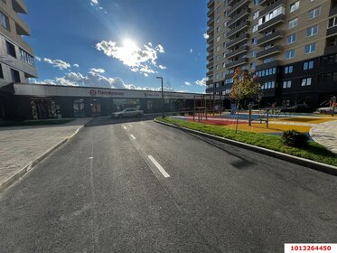 Купить однокомнатную квартиру на улице Красная Сосна в Москве - изображение 15