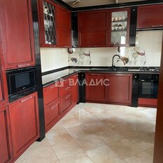 дом + 6,4 сотки, участок - изображение 1