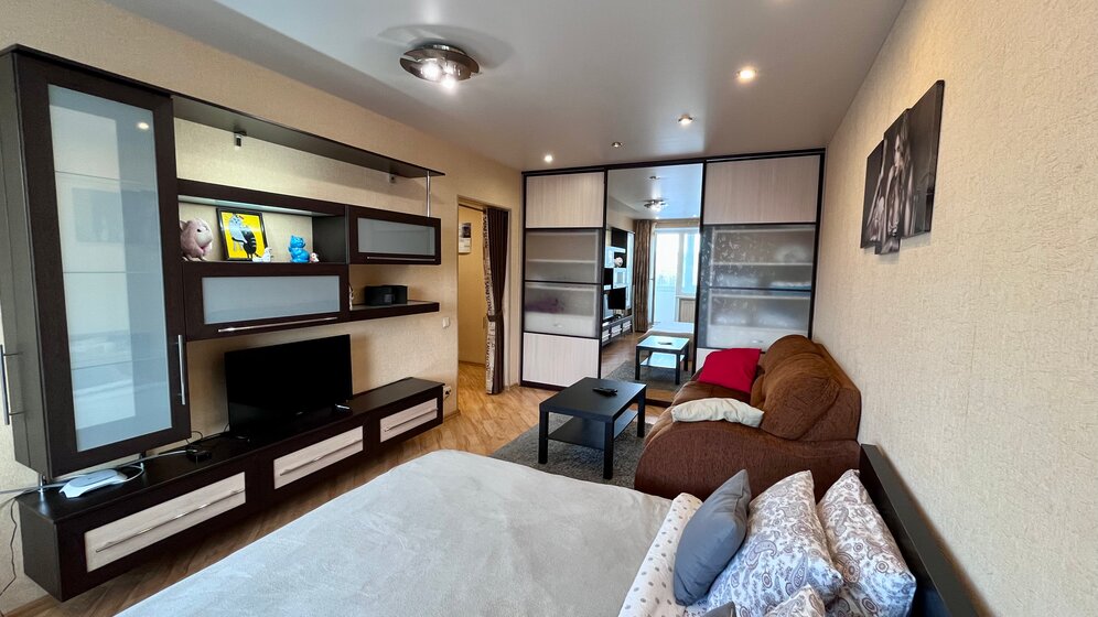 35 м², 1-комнатная квартира 2 300 ₽ в сутки - изображение 52