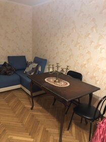 40 м², 1-комнатная квартира 2 200 ₽ в сутки - изображение 66