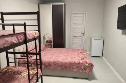 60 м², 4 комнаты 1 500 ₽ в сутки - изображение 4