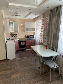 46 м², 2-комнатная квартира 5 500 ₽ в сутки - изображение 54