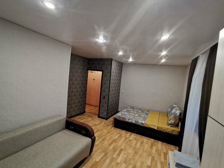 65 м², 2-комнатная квартира 2 500 ₽ в сутки - изображение 55