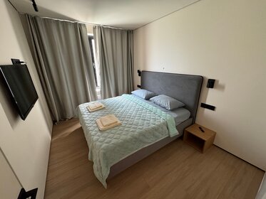 42 м², 2-комнатная квартира 2 500 ₽ в сутки - изображение 68