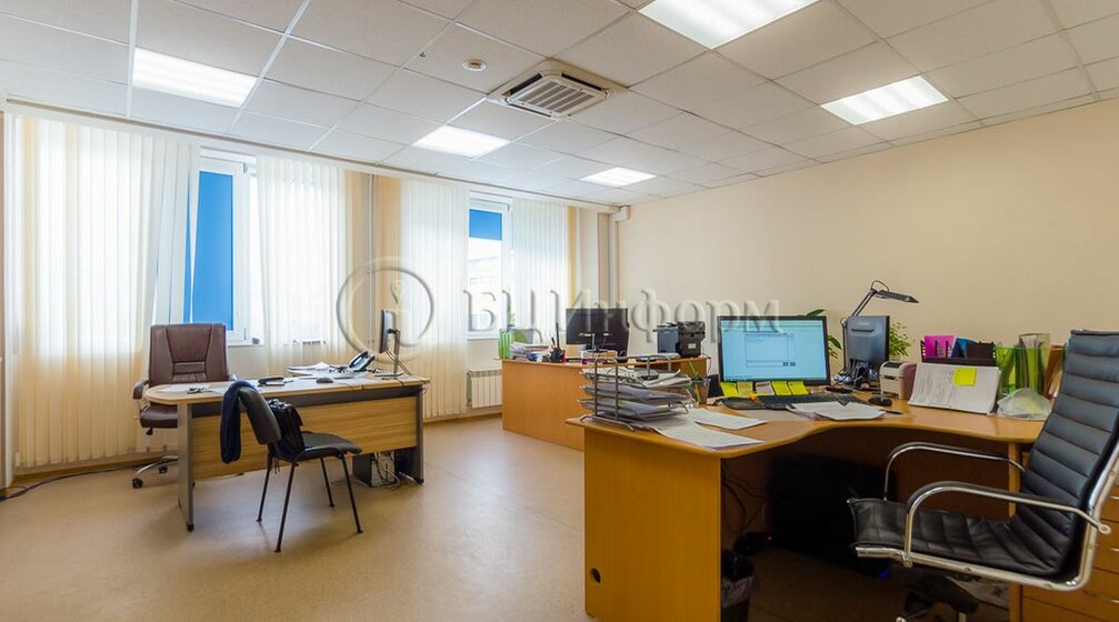 55,8 м², офис 83 700 ₽ в месяц - изображение 1