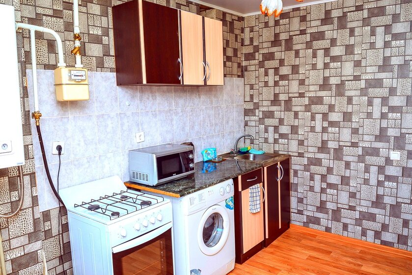 45 м², 1-комнатная квартира 2 700 ₽ в сутки - изображение 30