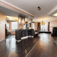 Квартира 210,8 м², 4-комнатная - изображение 1