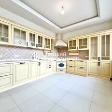 Квартира 97 м², 2-комнатная - изображение 1