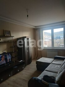 Купить квартиру с отделкой в районе Петродворцовый в Санкт-Петербурге и ЛО - изображение 44