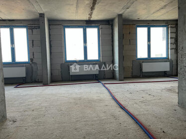 Купить квартиру с балконом у станции Ессентуки в Ессентуках - изображение 1