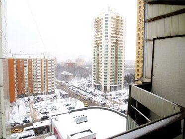 Купить трехкомнатную квартиру рядом с водоёмом в районе Центральный в Челябинске - изображение 5
