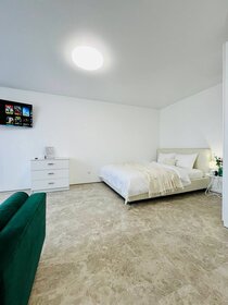 35 м², 1-комнатная квартира 3 000 ₽ в сутки - изображение 97