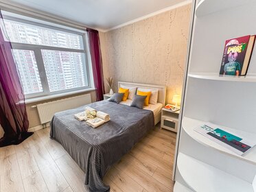 67 м², 2-комнатная квартира 3 190 ₽ в сутки - изображение 71