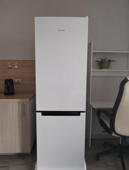 42 м², 2-комнатная квартира 2 500 ₽ в сутки - изображение 1