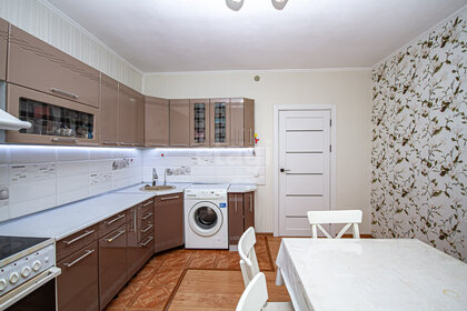 Купить 4-комнатную квартиру с ремонтом в Челябинской области - изображение 27