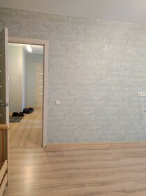 Купить квартиру с панорамными окнами на улице Охтинская аллея в Мурино - изображение 4