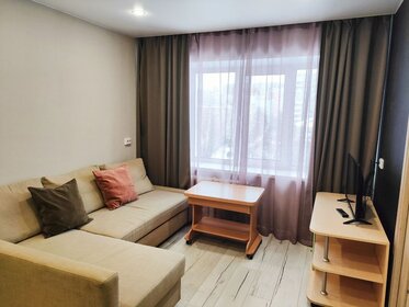 43 м², 2-комнатная квартира 2 500 ₽ в сутки - изображение 42