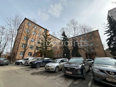 Снять посуточно квартиру с высокими потолками в Балаковском районе - изображение 40