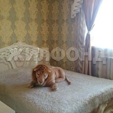 дом + 5,7 сотки, участок - изображение 1