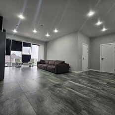 Квартира 75 м², 2-комнатная - изображение 1