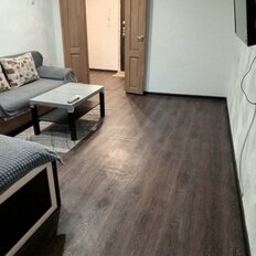 Квартира 42 м², 1-комнатная - изображение 1