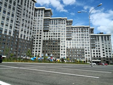 Купить квартиру с балконом в районе Кировский в Санкт-Петербурге и ЛО - изображение 4