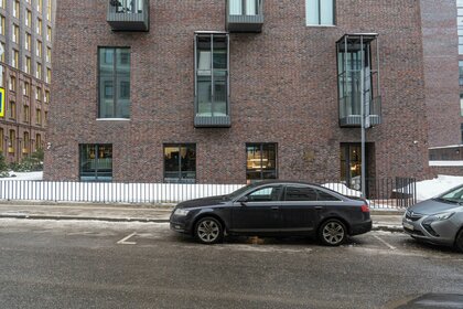 Купить трехкомнатную квартиру с высокими потолками в Пензе - изображение 42