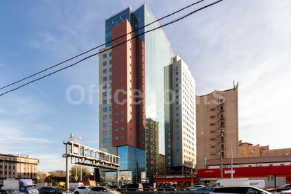 Купить квартиру с высокими потолками на улице Маршала Соколовского в Москве - изображение 3