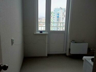 Купить однокомнатную квартиру в многоэтажном доме на улице Молодёжная в Каспийске - изображение 3