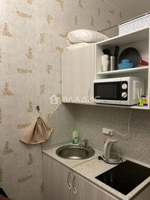 Купить трехкомнатную квартиру в стиле лофт в районе Центральный в Санкт-Петербурге и ЛО - изображение 34