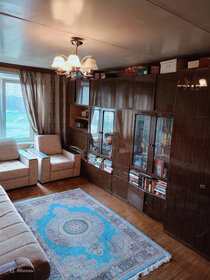 Купить 4-комнатную квартиру с высокими потолками в районе Поселение Сосенское в Москве и МО - изображение 47