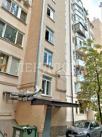 Купить двухкомнатную квартиру маленькую в районе Заельцовский в Новосибирске - изображение 2