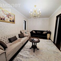 Квартира 60 м², 4-комнатная - изображение 1