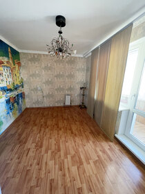 Купить однокомнатную квартиру в брежневке в Санкт-Петербурге и ЛО - изображение 23