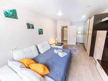 45 м², 1-комнатная квартира 2 290 ₽ в сутки - изображение 49