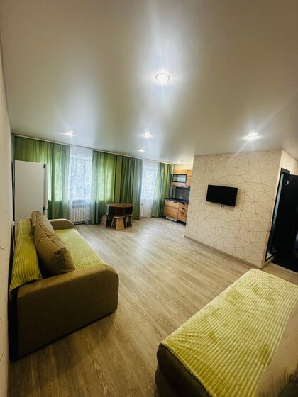 55 м², 2-комнатная квартира 3 800 ₽ в сутки - изображение 29